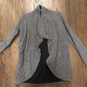 Lululemon sweatshirt